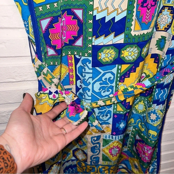 Trina Turk Colorful Patterned Silk Shift Dress, Women’s Size 0 - Picture 8 of 9